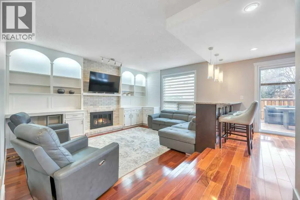 408 Woodside Road SW