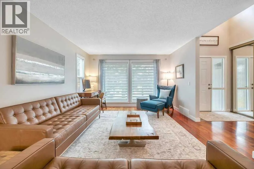408 Woodside Road SW