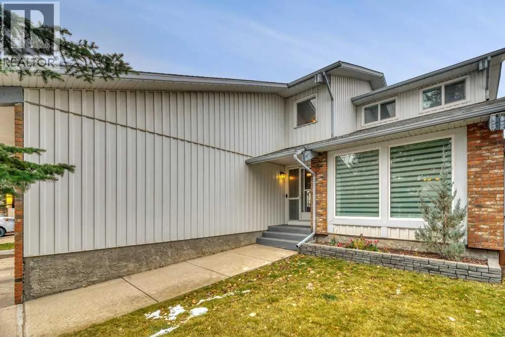408 Woodside Road SW