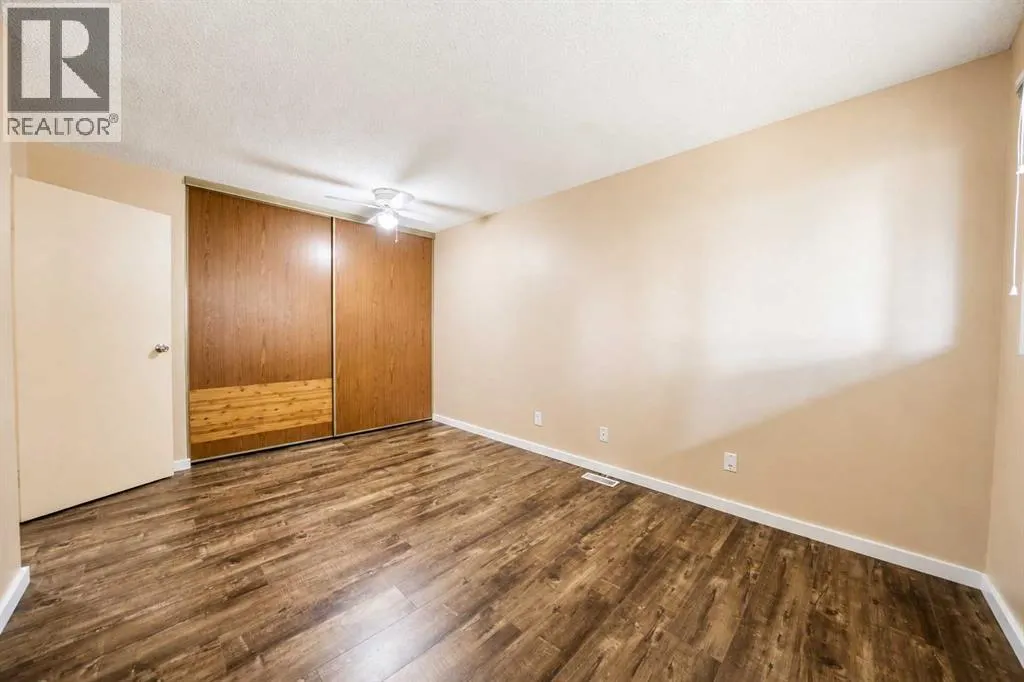 40, 3745 Fonda Way SE