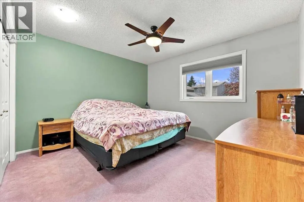36 Covington Mews NE