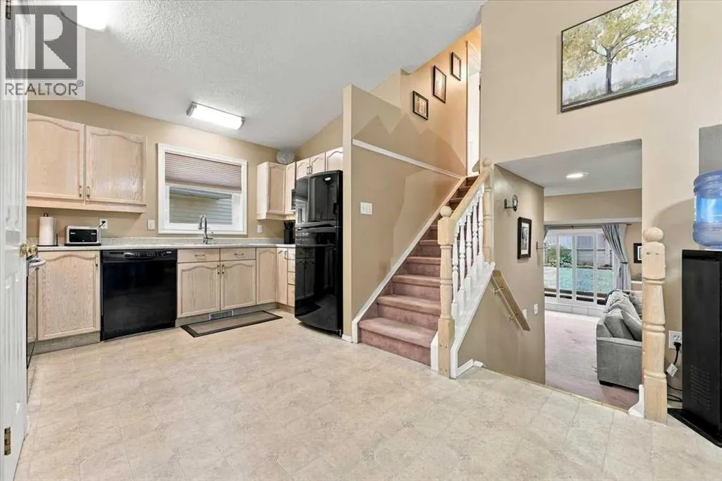 36 Covington Mews NE