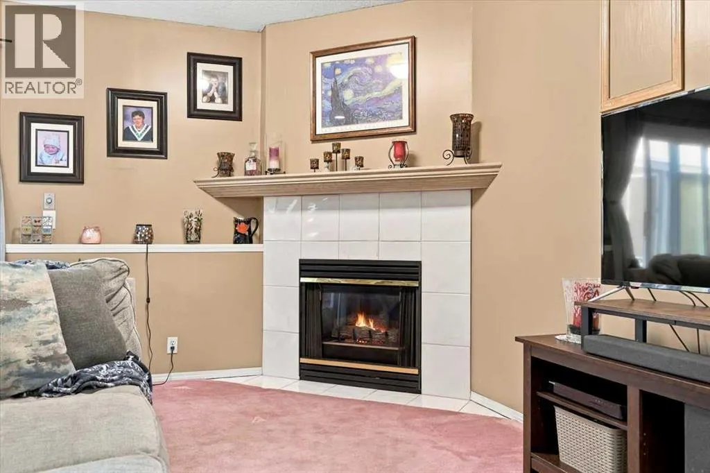 36 Covington Mews NE