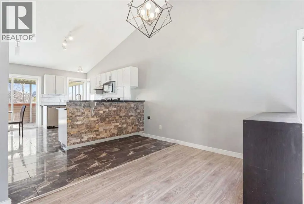 175 Lakeview Cove
