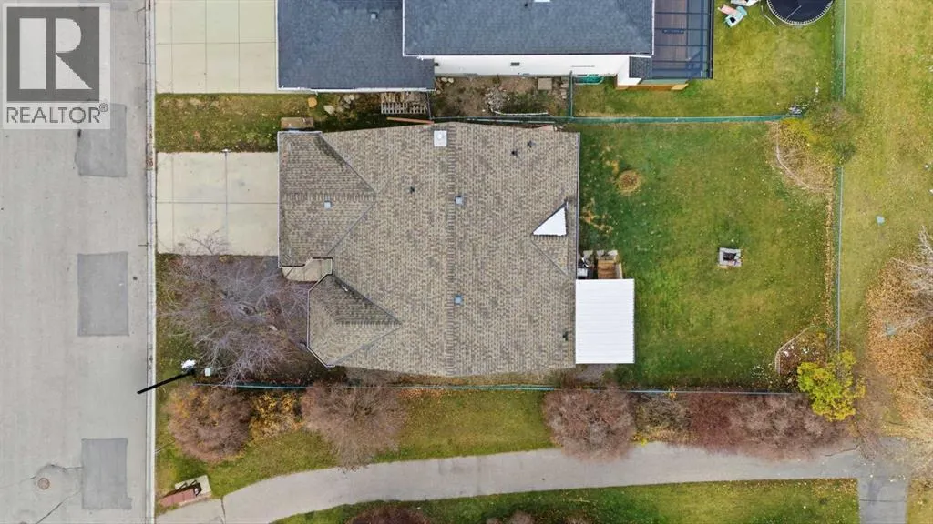 175 Lakeview Cove