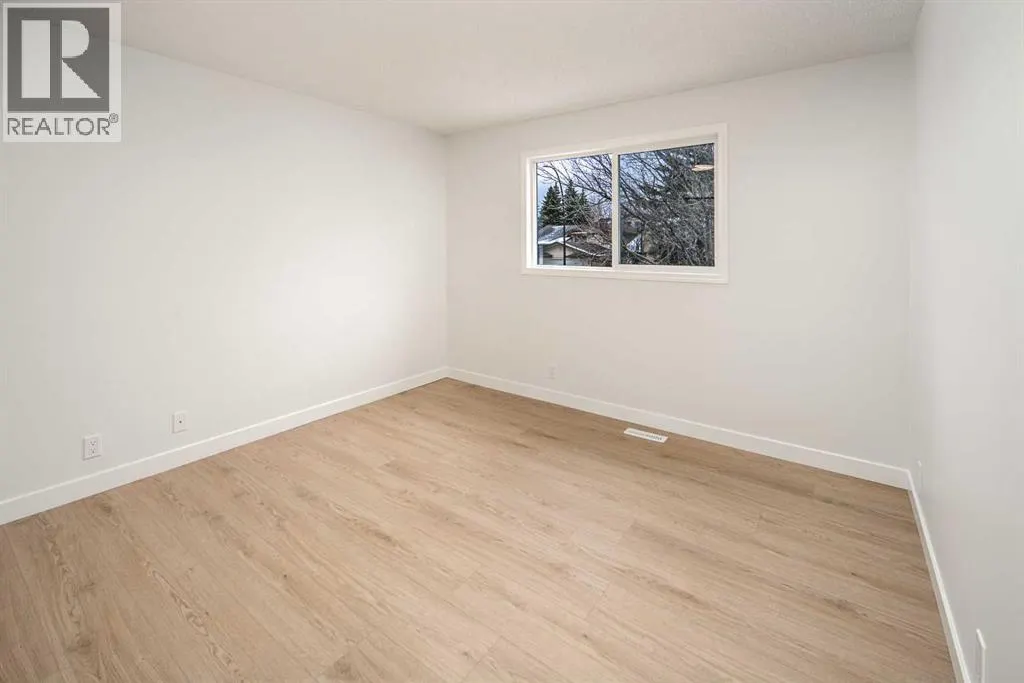 100 Macewan Park Road NW