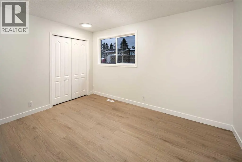 100 Macewan Park Road NW