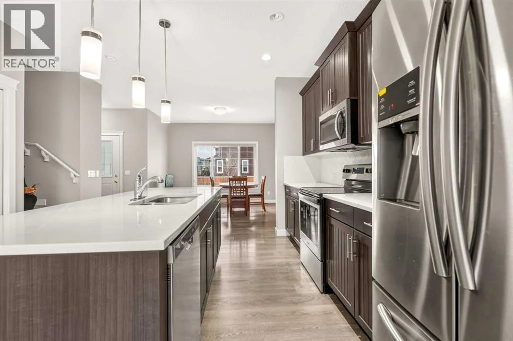 52 Red Embers Manor NE