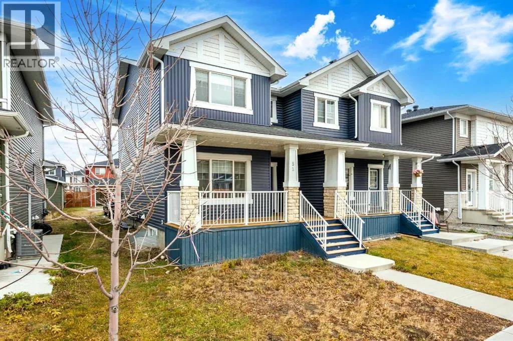 52 Red Embers Manor NE