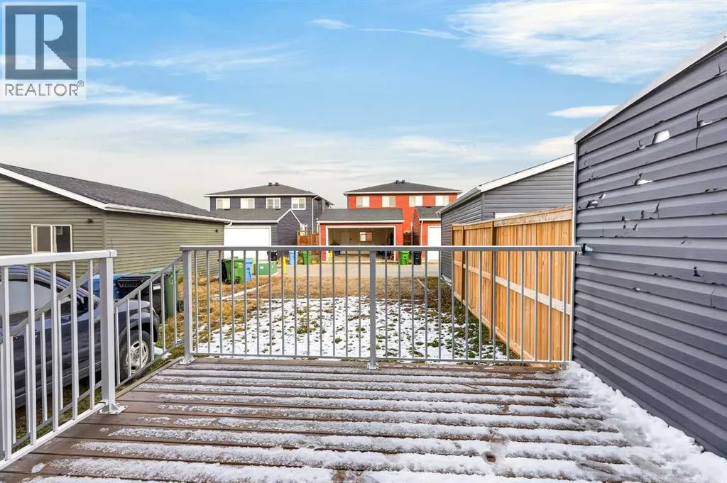 52 Red Embers Manor NE