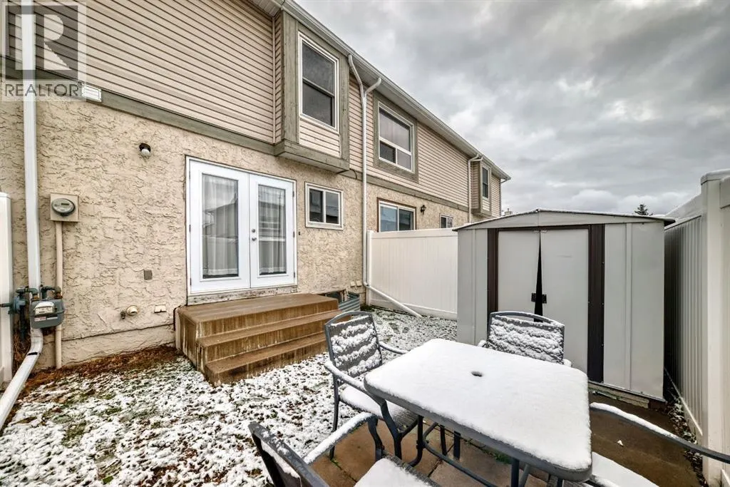 111 Deer Ridge Lane SE