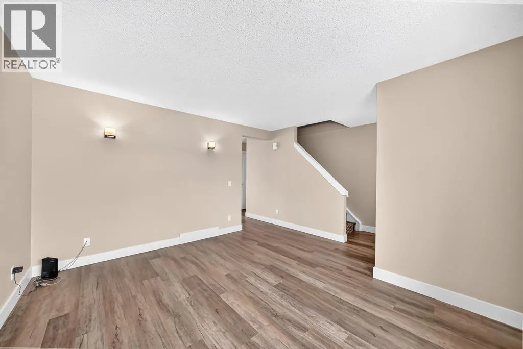 111 Deer Ridge Lane SE