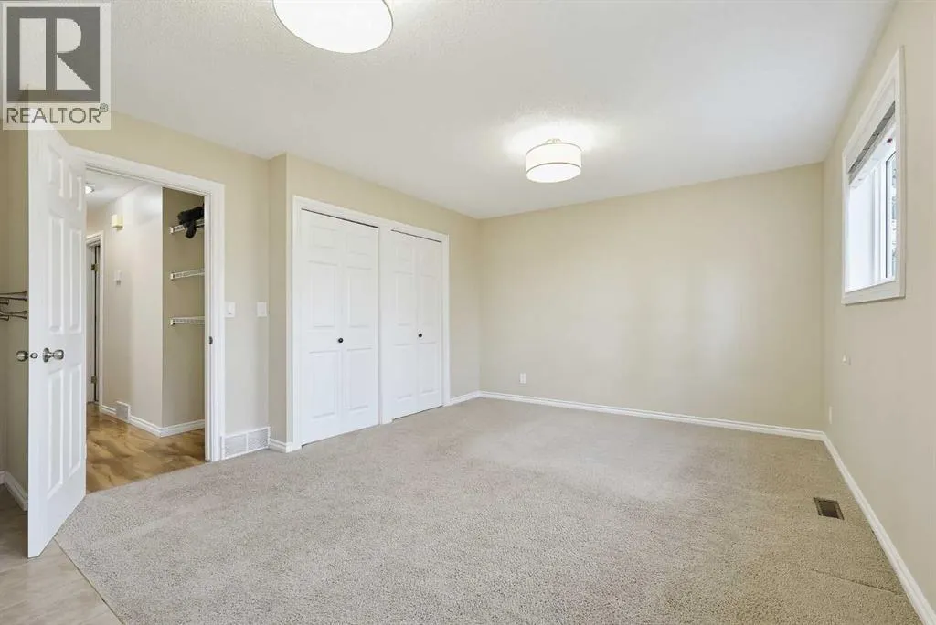 13 Shawglen Court SW