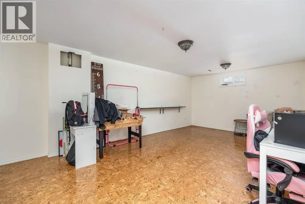 173 Ball Place