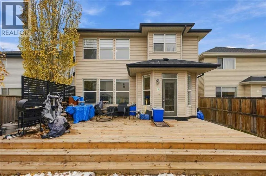 262 Everstone Drive SW