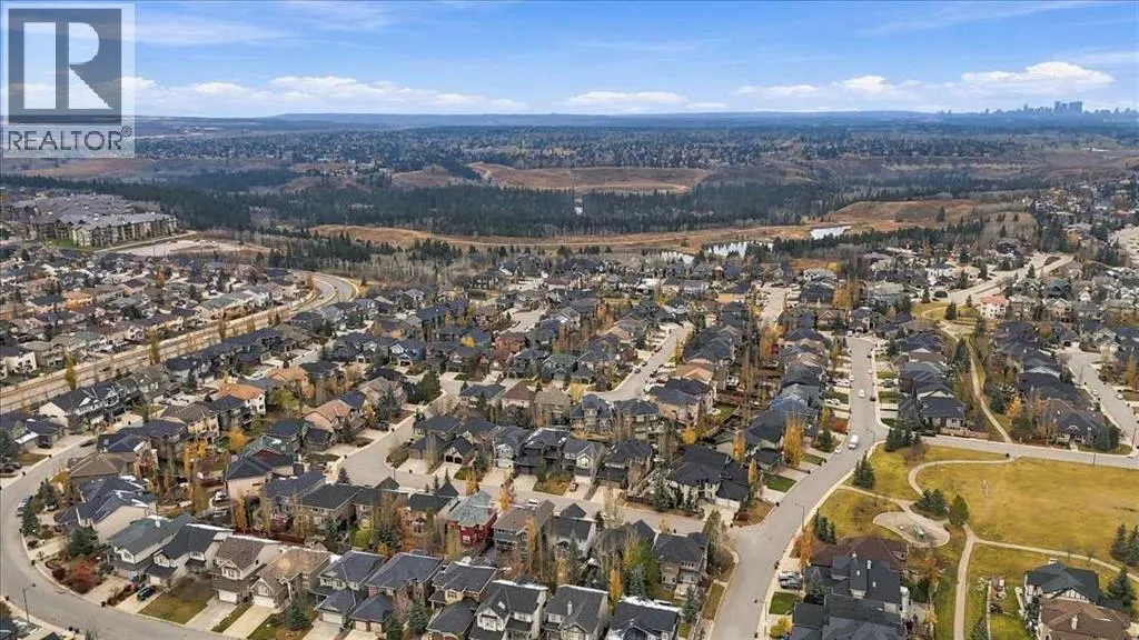 262 Everstone Drive SW