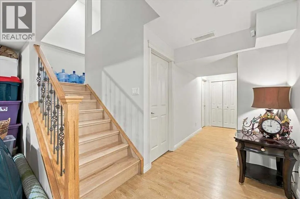 262 Everstone Drive SW
