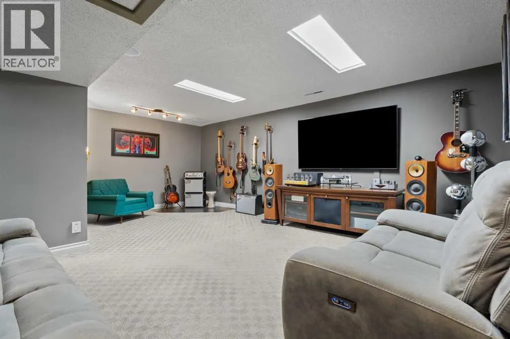 807 Allandale Road SE