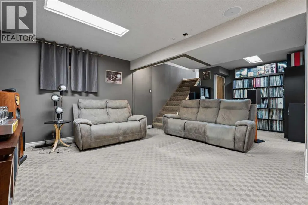 807 Allandale Road SE