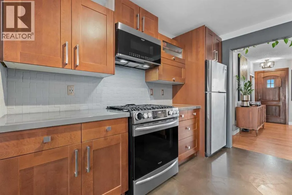 807 Allandale Road SE