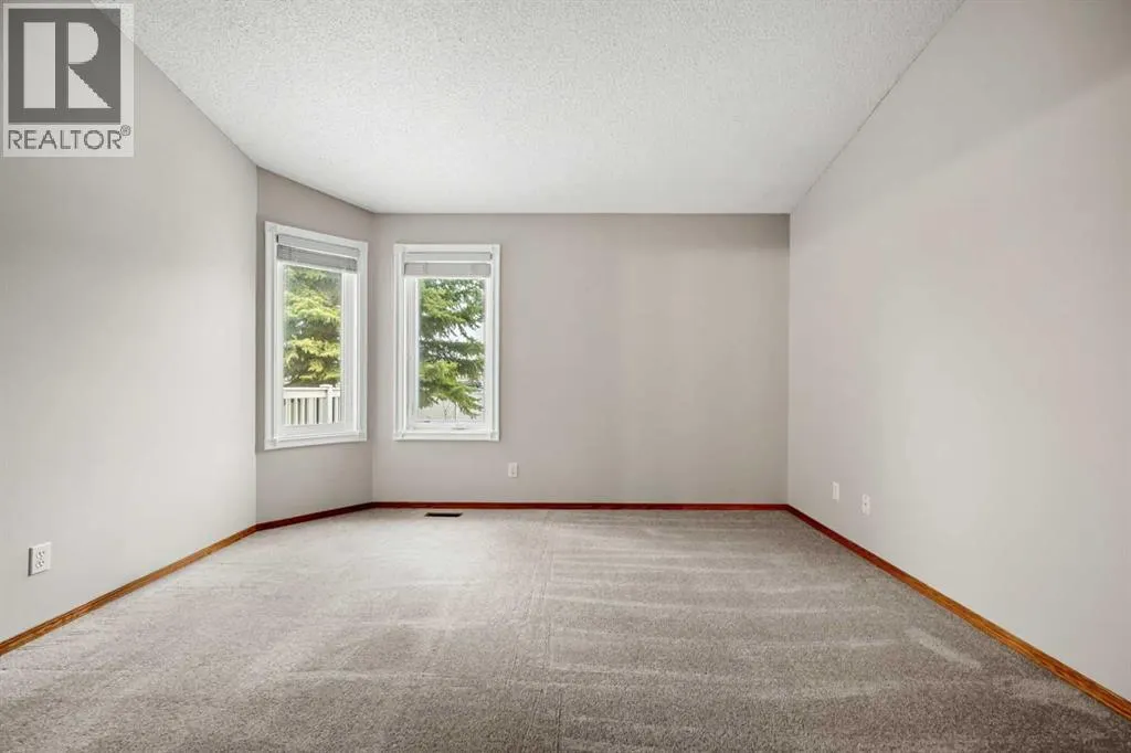 2 Rivercrest Villas SE