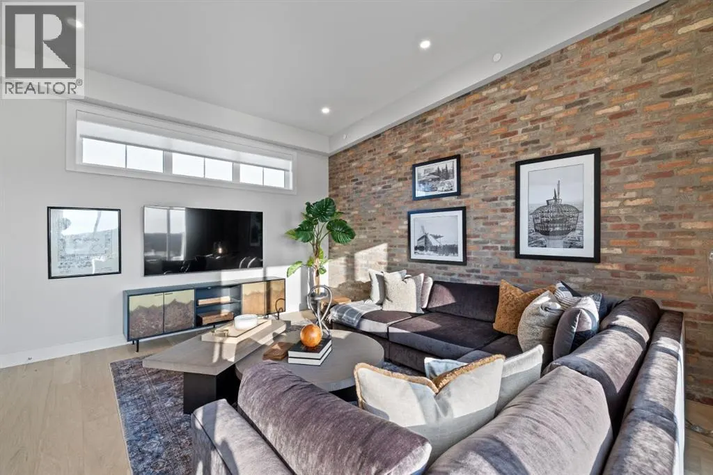 8 Greenwich Heath NW