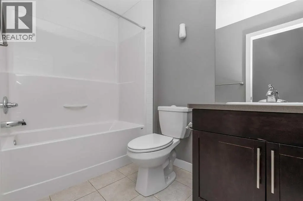 158 Mahogany Passage SE
