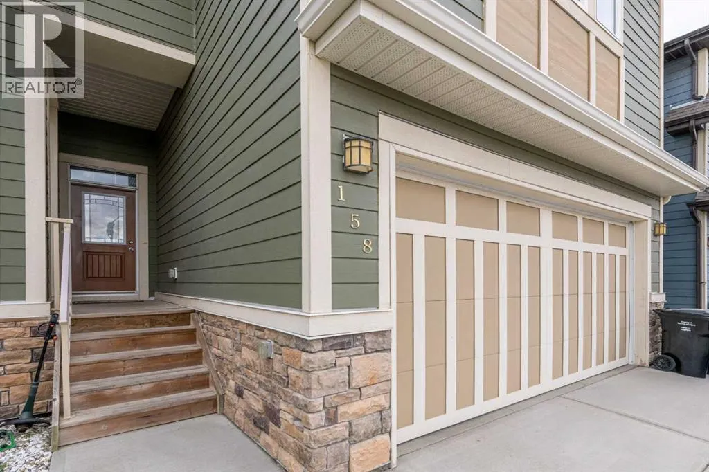 158 Mahogany Passage SE