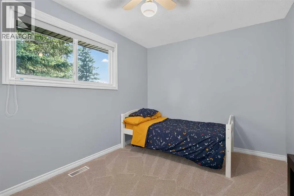 292 Silver Brook Way NW