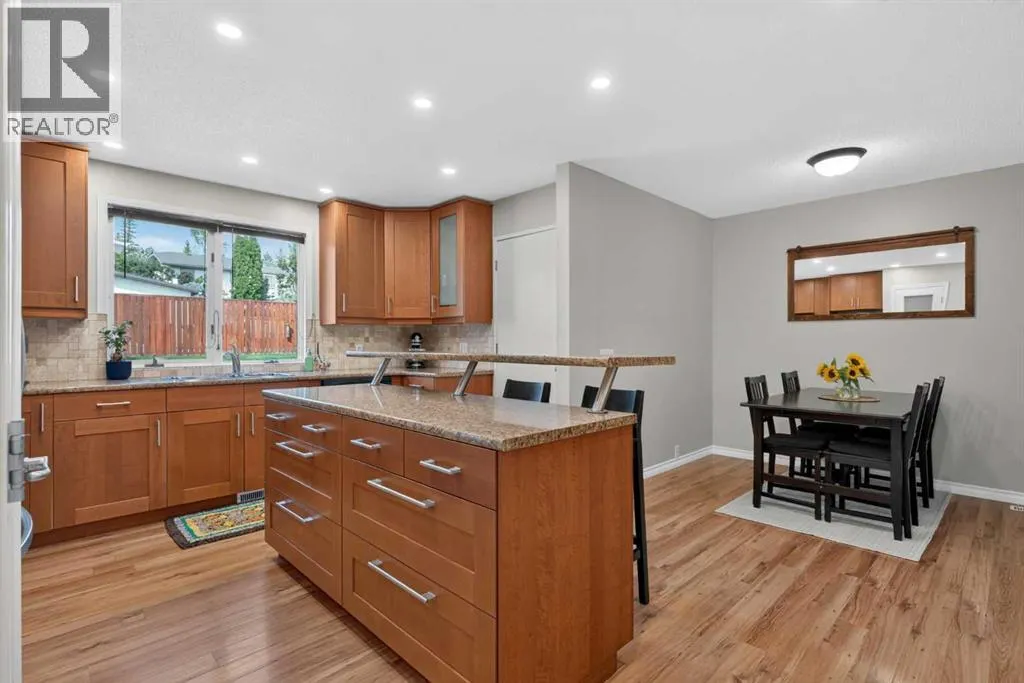 292 Silver Brook Way NW