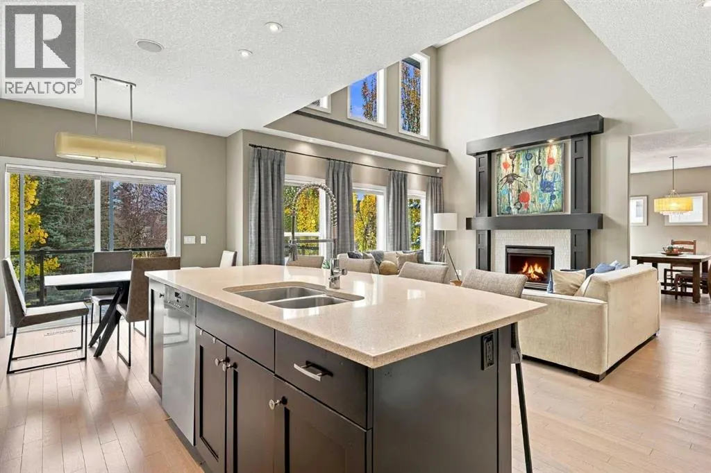 54 West Cedar Place SW