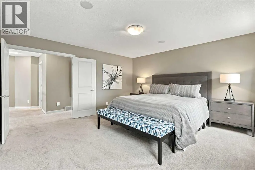 54 West Cedar Place SW