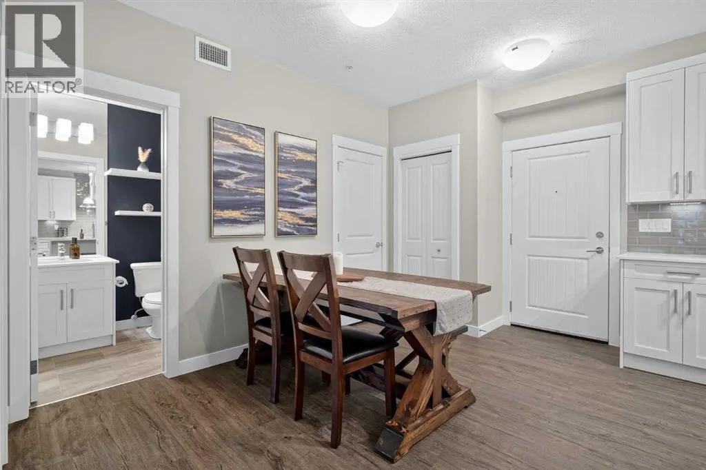 216, 100 Auburn Meadows Common SE