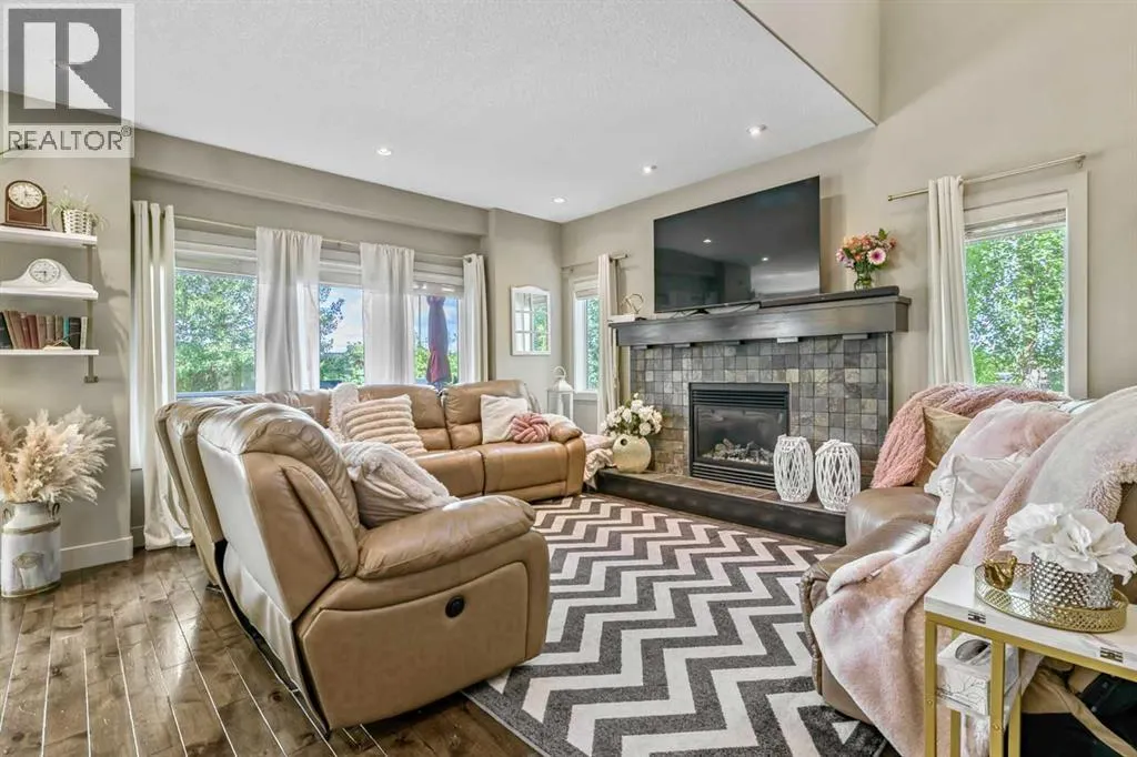 315 Mahogany Court SE