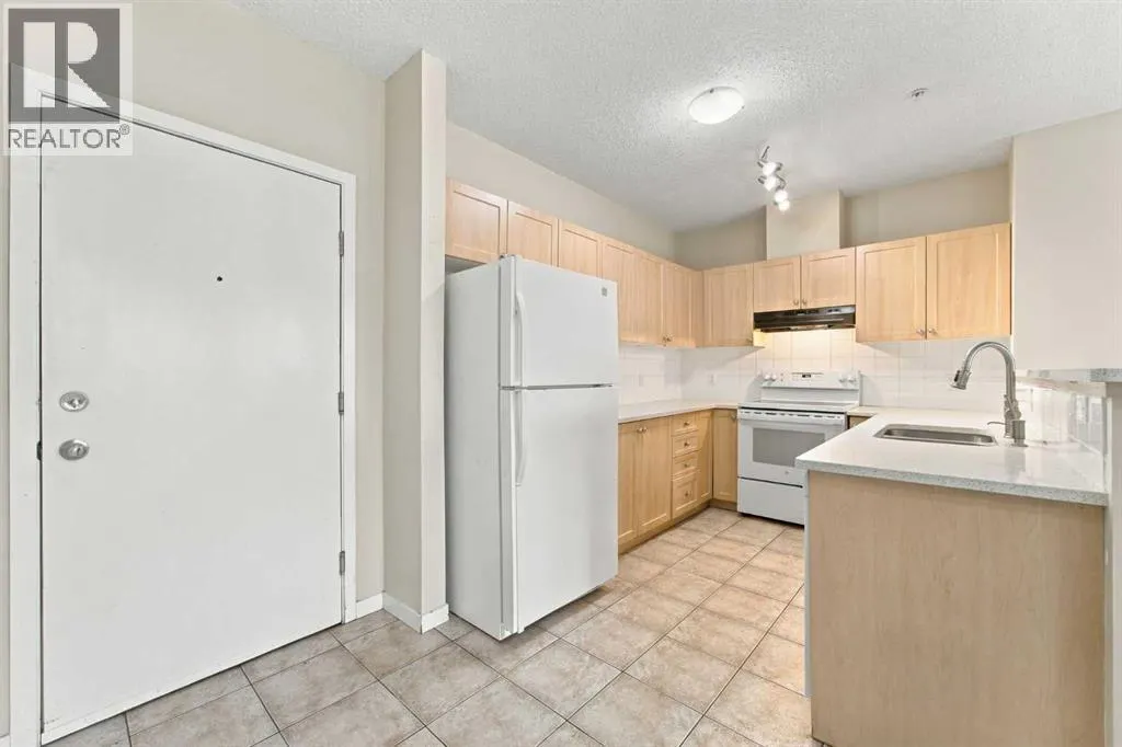 2208, 333 Taravista Drive NE