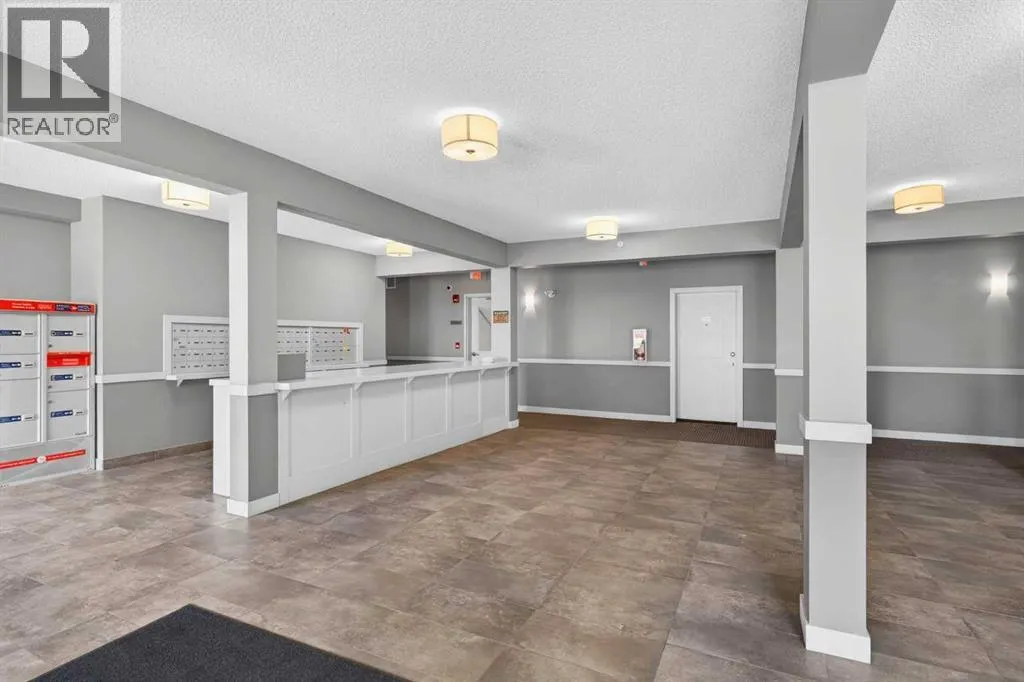 318, 8 Sage Hill Terrace NW
