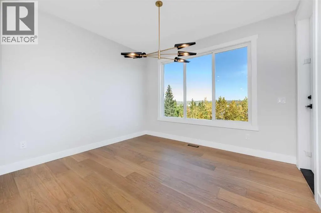 463 Rivercrest View