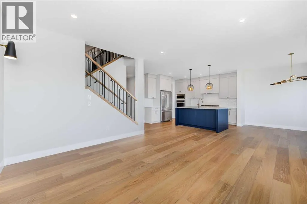 463 Rivercrest View