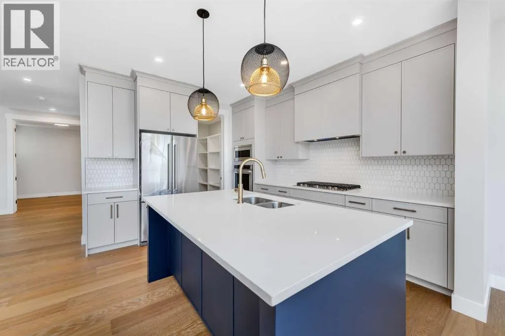 463 Rivercrest View