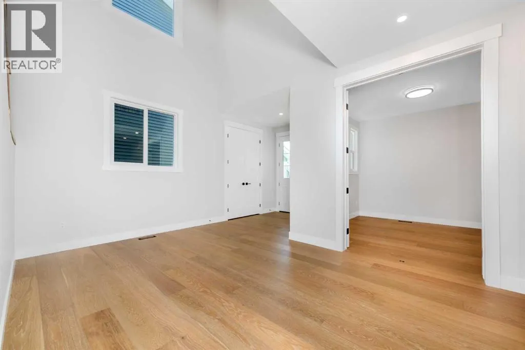 463 Rivercrest View