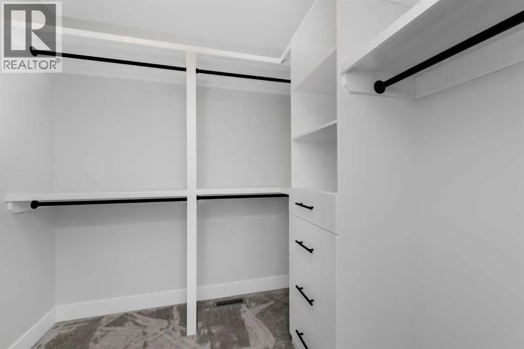 463 Rivercrest View
