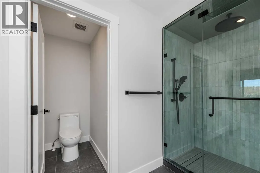 463 Rivercrest View