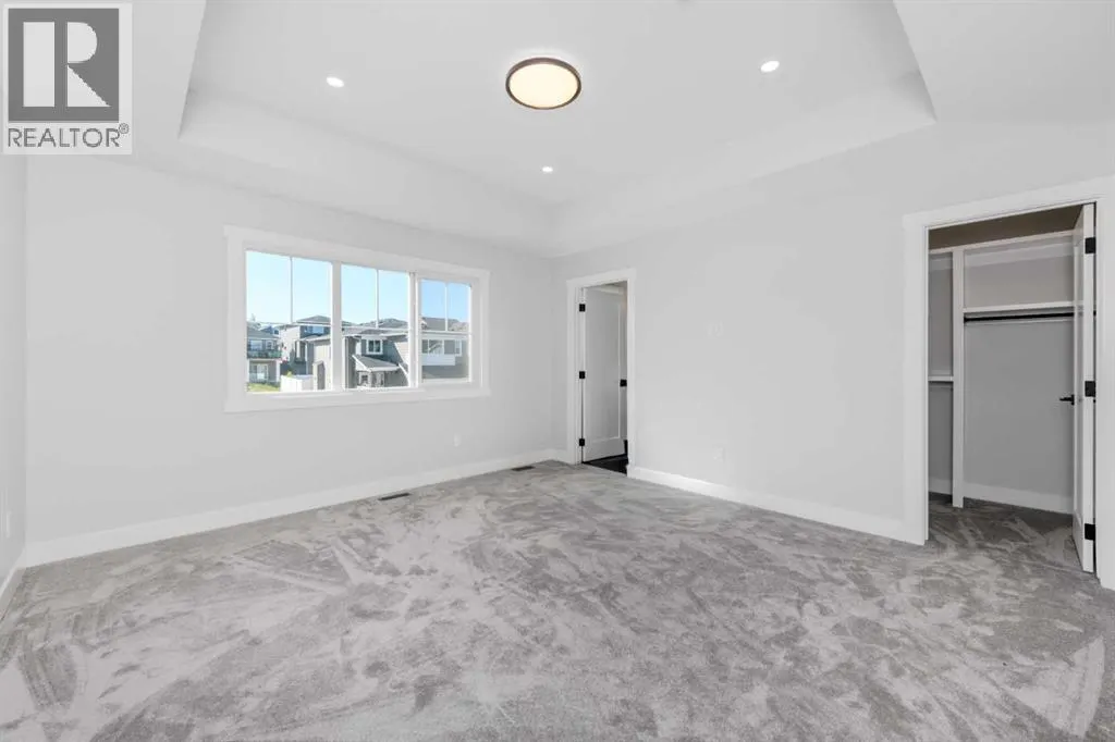 463 Rivercrest View