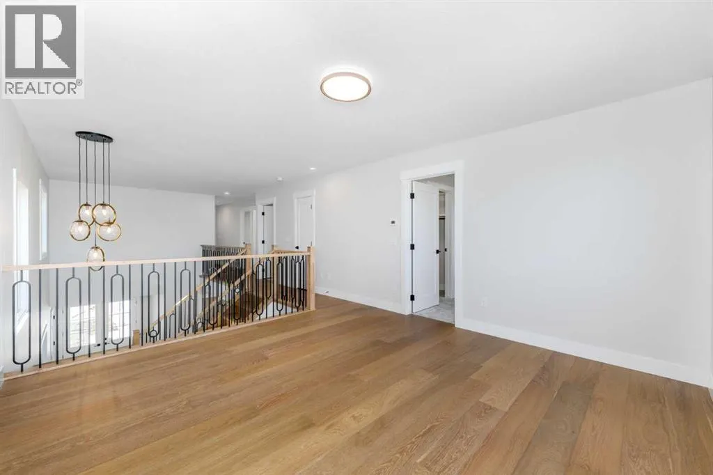 463 Rivercrest View