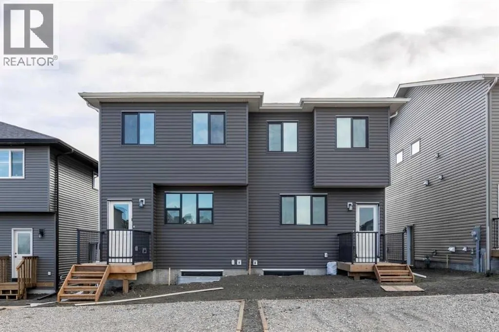 66 Creekview Avenue SW