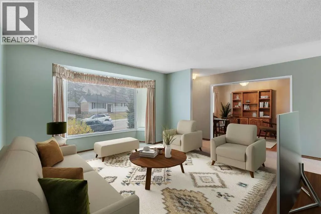 616 Hunts Crescent NW