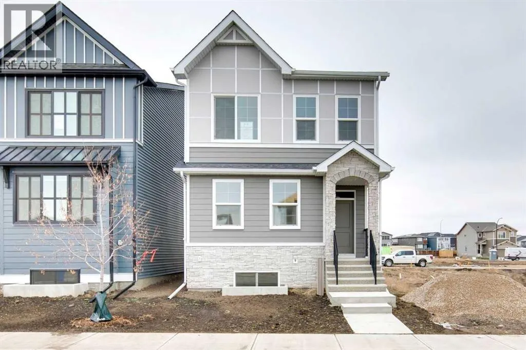 32 Snowberry Common SE
