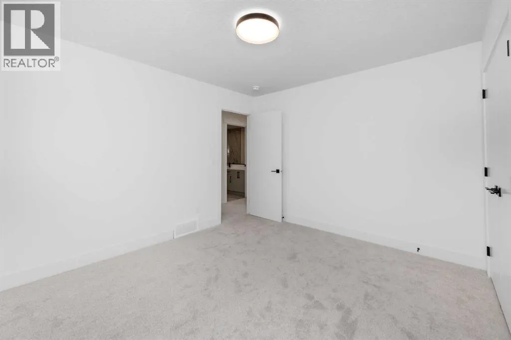 503 Rivercrest View