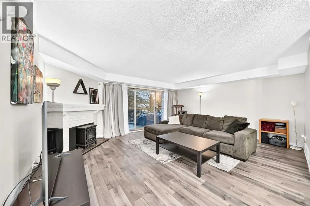2, 2212 Paliswood Road SW