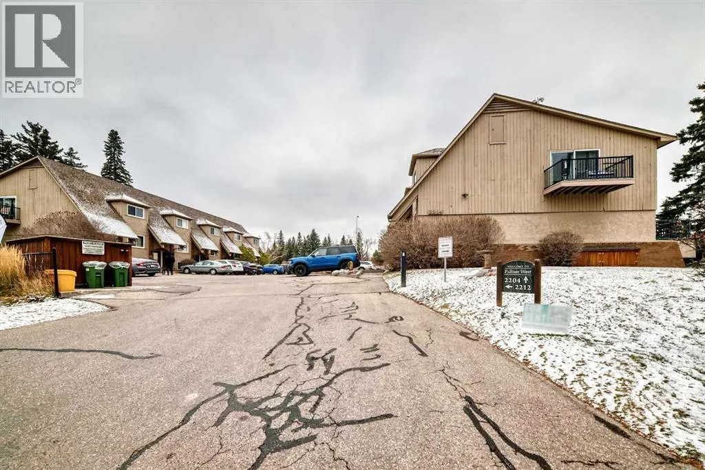 2, 2212 Paliswood Road SW